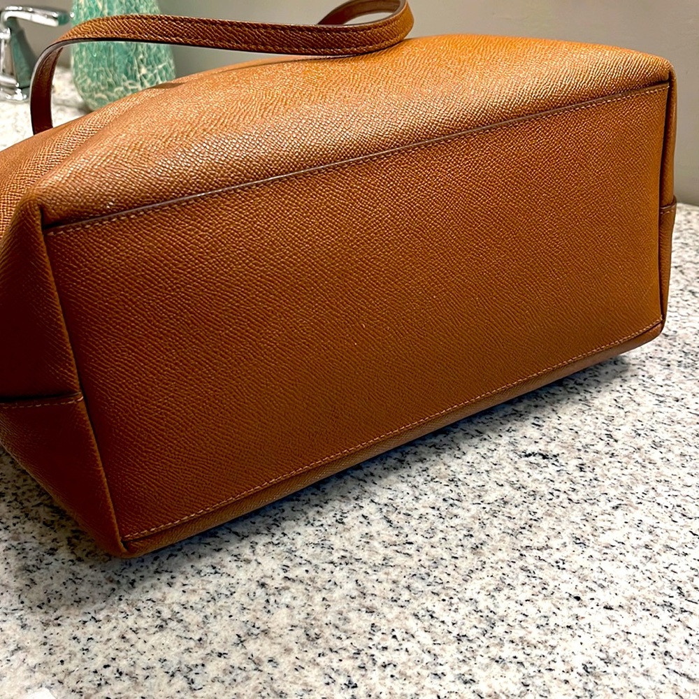 Coach F58846 Cross Grain City Zip Top Tote - Picture 6 of 13